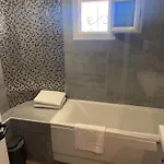 莱斯埃尔塞昂斯酒店 酒店 3*