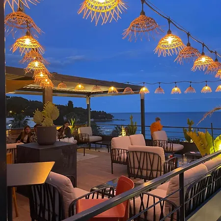 Les Alcyons Hotel 4*