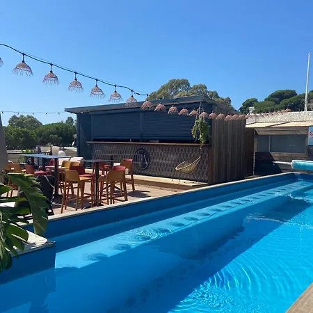 Hotel Les Alcyons Le Lavandou