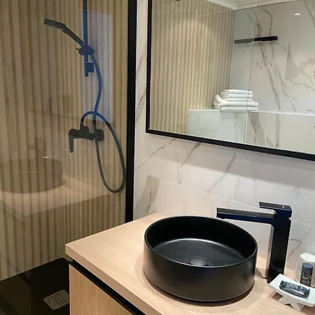 Les Alcyons Hotel 3*