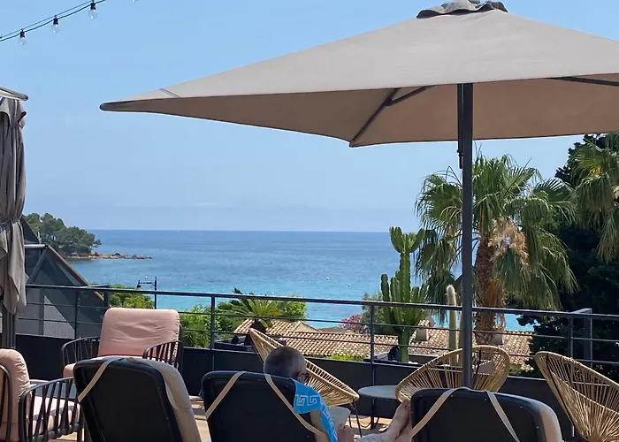 Les Alcyons Hotell Le Lavandou