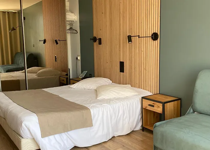 Les Alcyons Hotell 3*