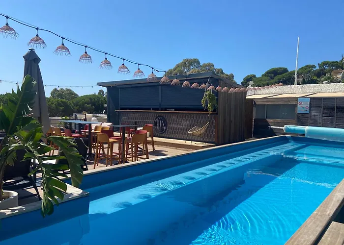 Hotell Les Alcyons Le Lavandou