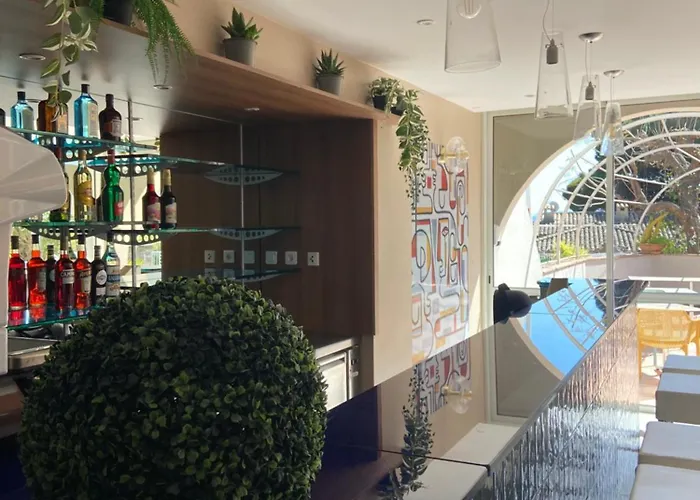 Hotell Les Alcyons Le Lavandou
